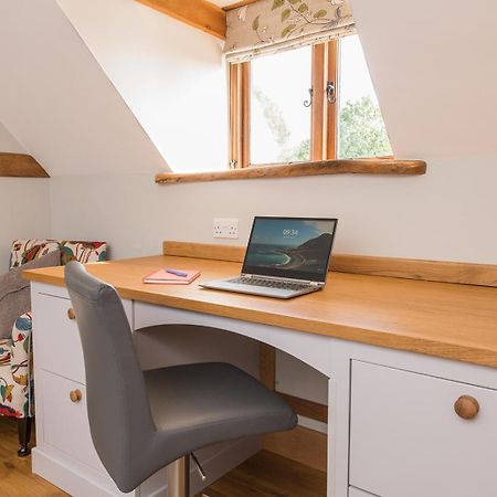 Exquisite Coach House Near Silverstone & Stowe Apartamento Buckingham Exterior foto